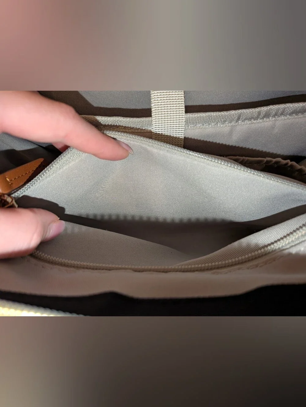Maevn frame zip